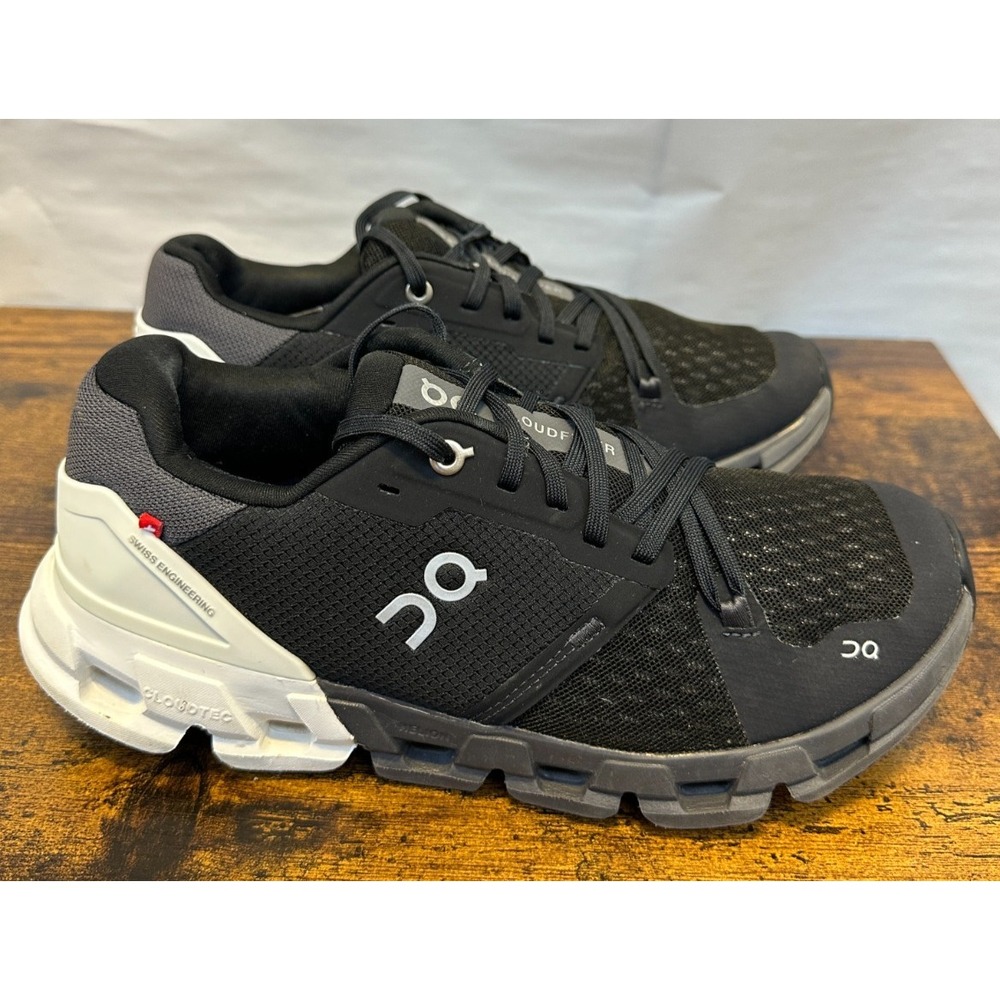 On Cloudflyer 4 Women's Size 9.5 Black White Running Shoes 71.98671 - Picture 6 of 13